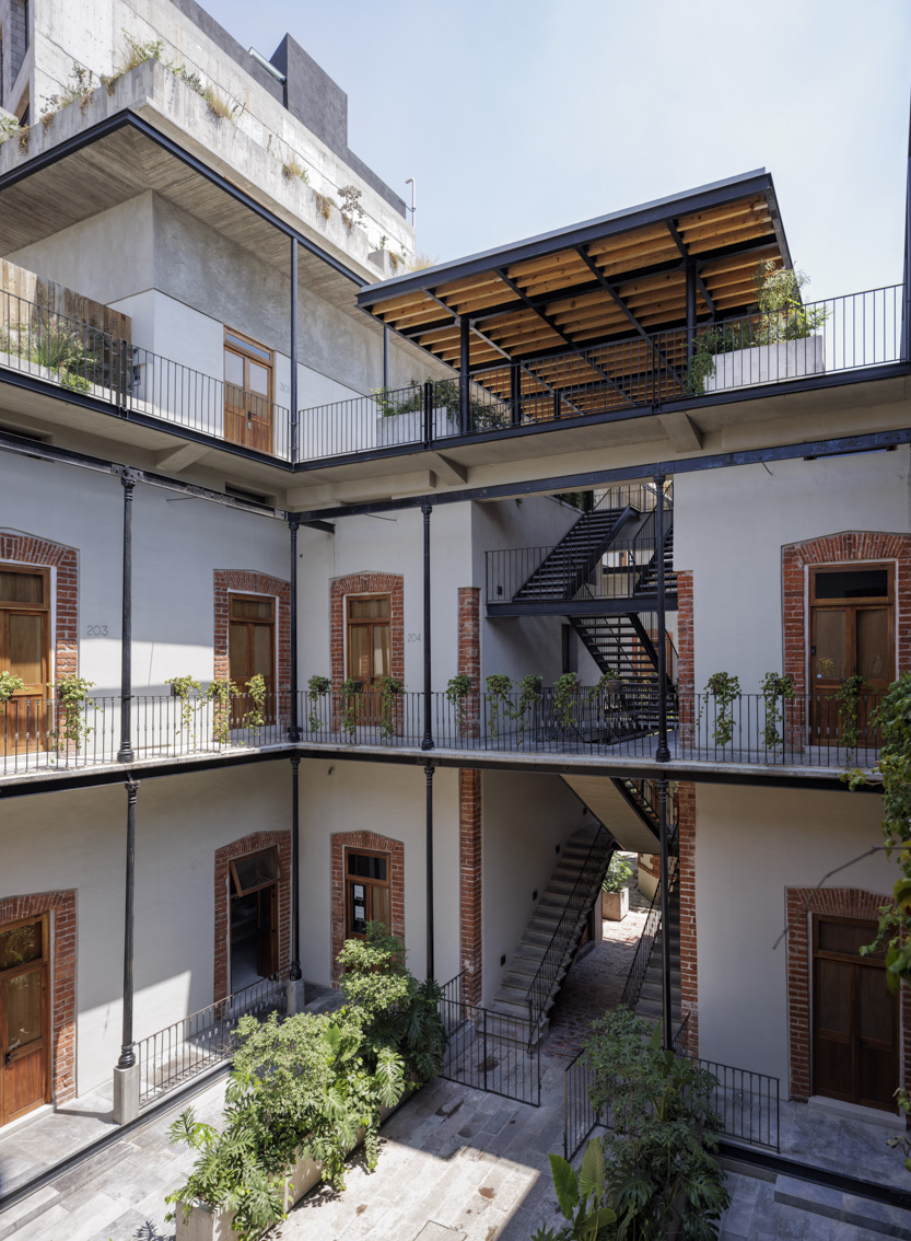 Casa Emilio Dondé 7